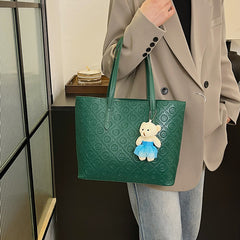 Large-capacity portable tote bag