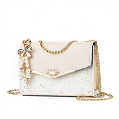 Chain-shaped small bag