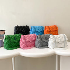 Single-shoulder crossbody bag, a versatile diamond-patterned women's bag for daily use