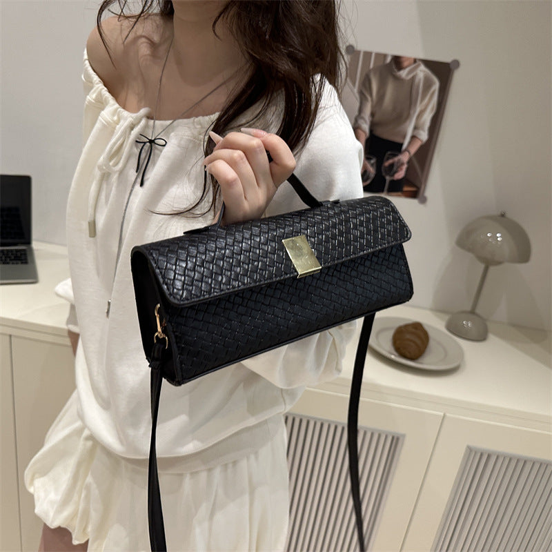 Single-Shoulder Baguette Bag