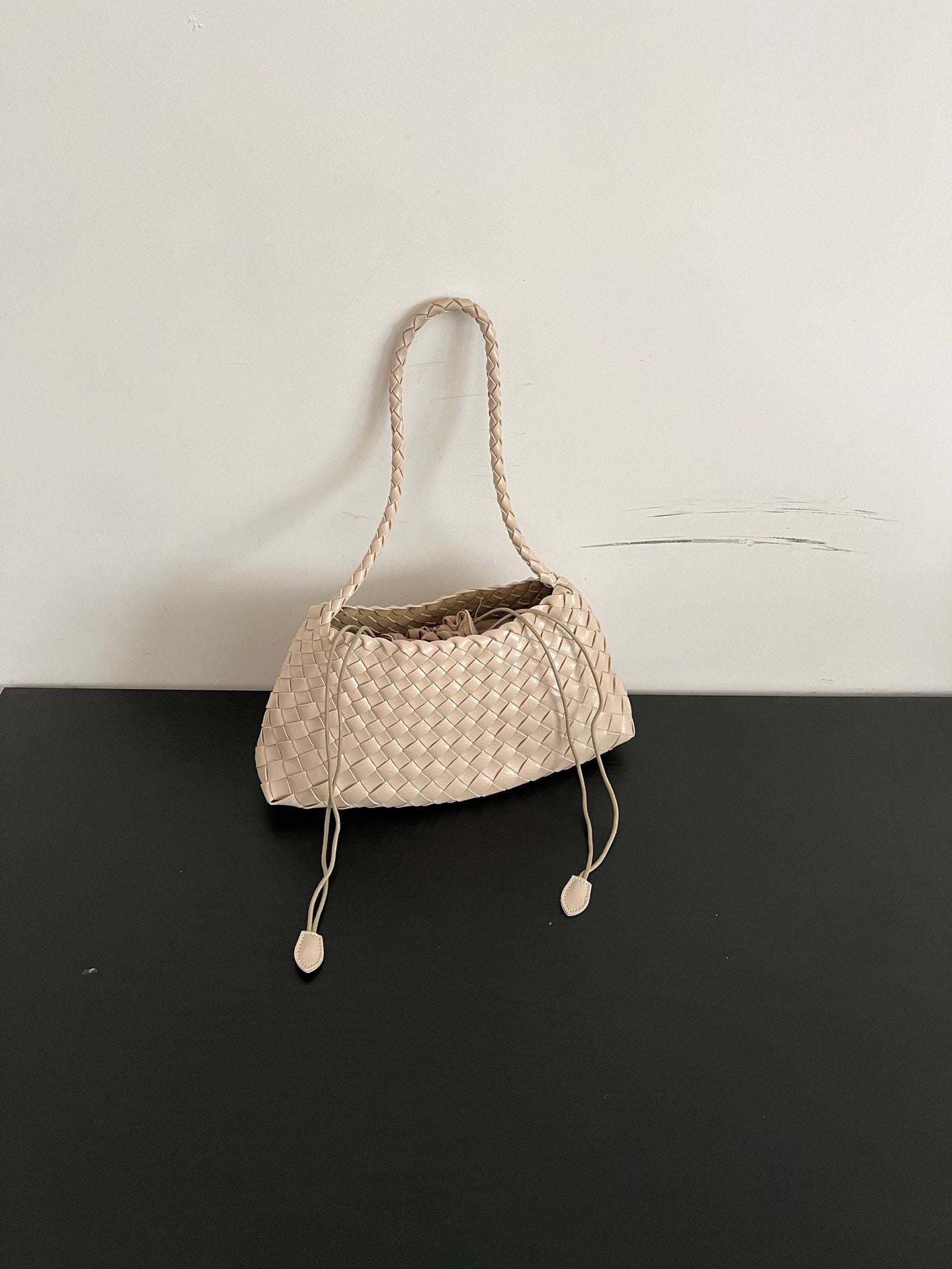 Genuine Leather Hand-woven Underarm Bag for Women