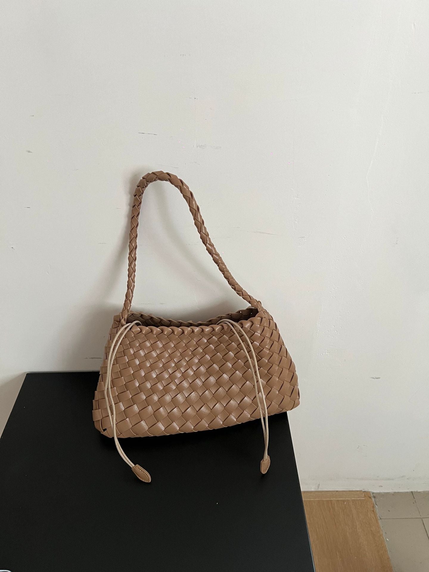 Genuine Leather Hand-woven Underarm Bag for Women