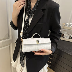 Single-Shoulder Baguette Bag